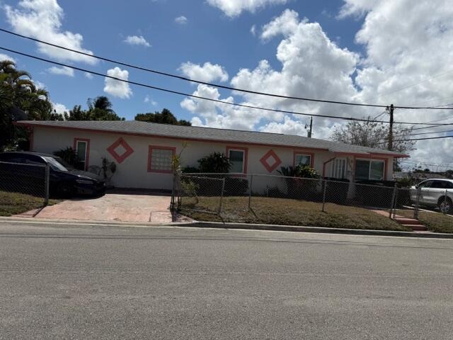 36th St, Riviera Beach, FL 33404