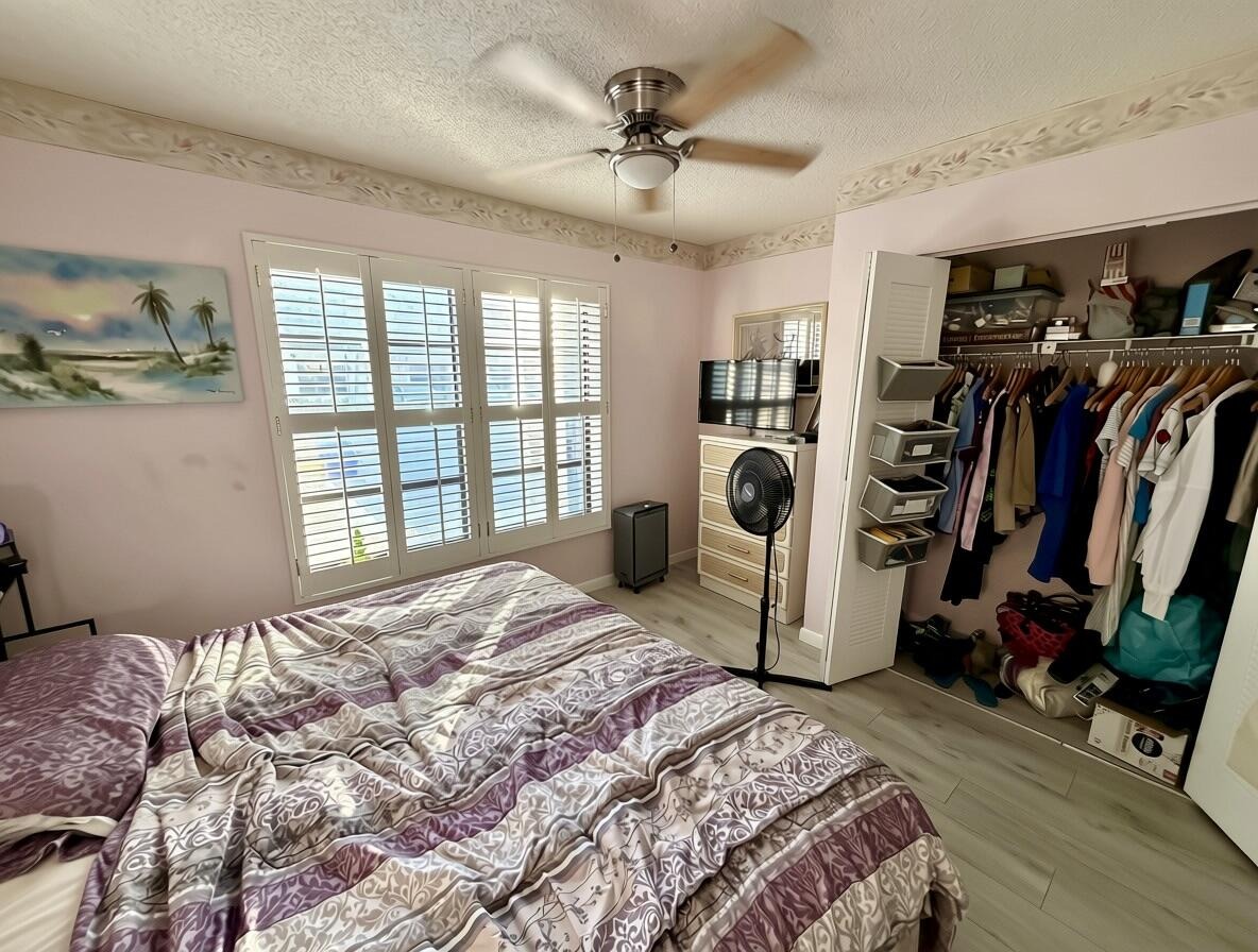 Parkside Green Dr, Greenacres, FL 33415