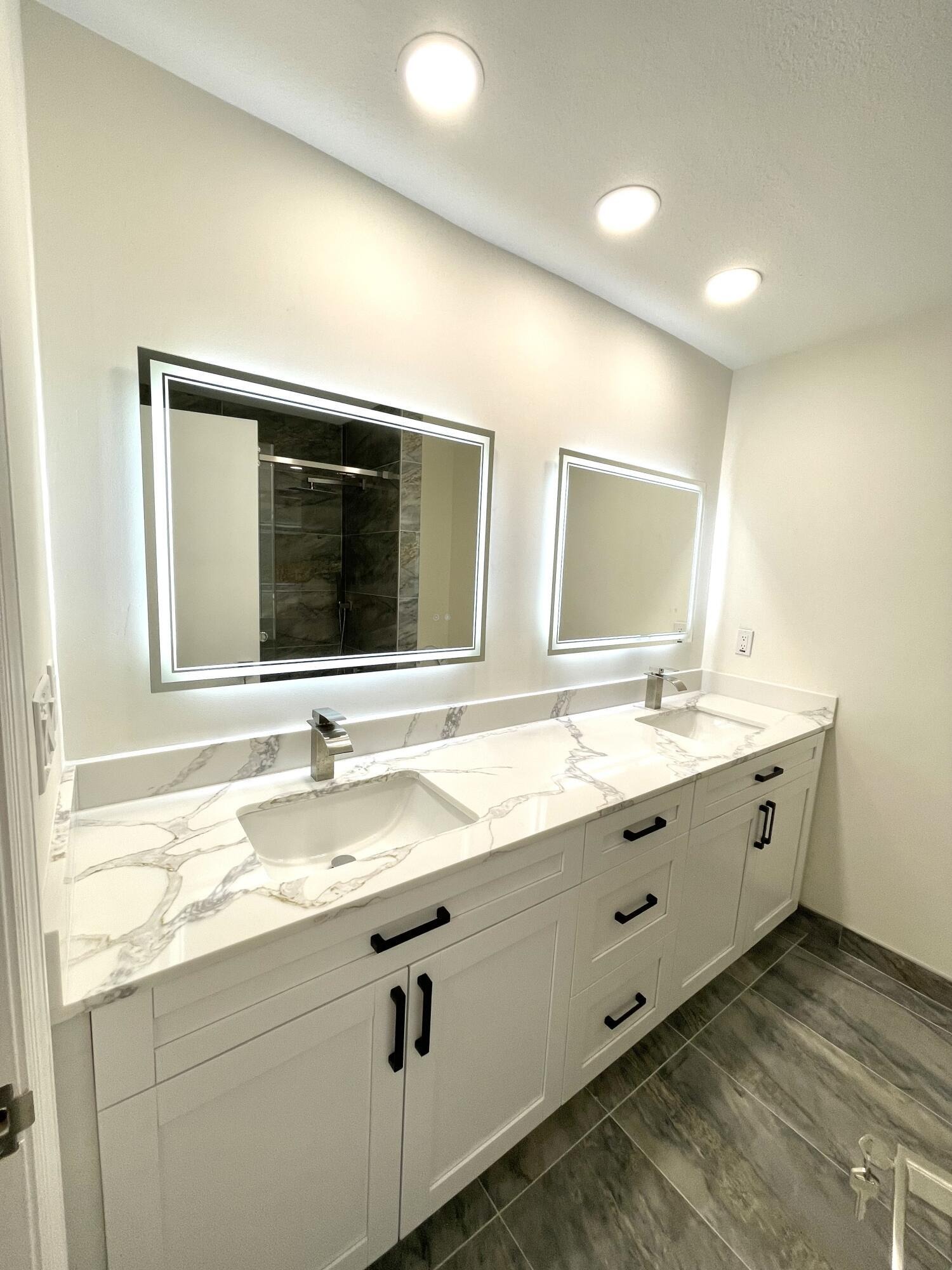 5th Ave, Boca Raton, FL 33432