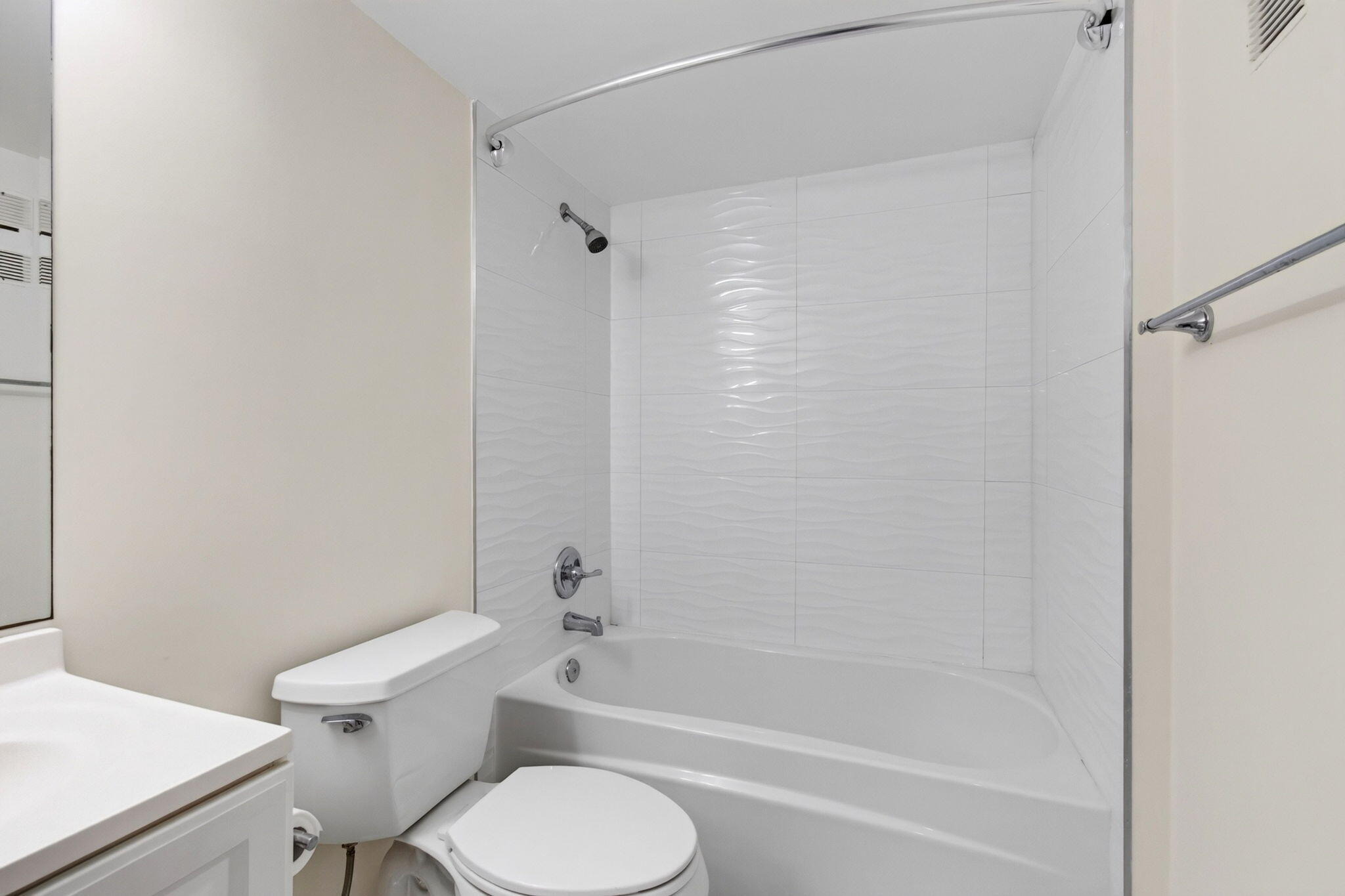 Whispering Palms Dr, Boynton Beach, FL 33437