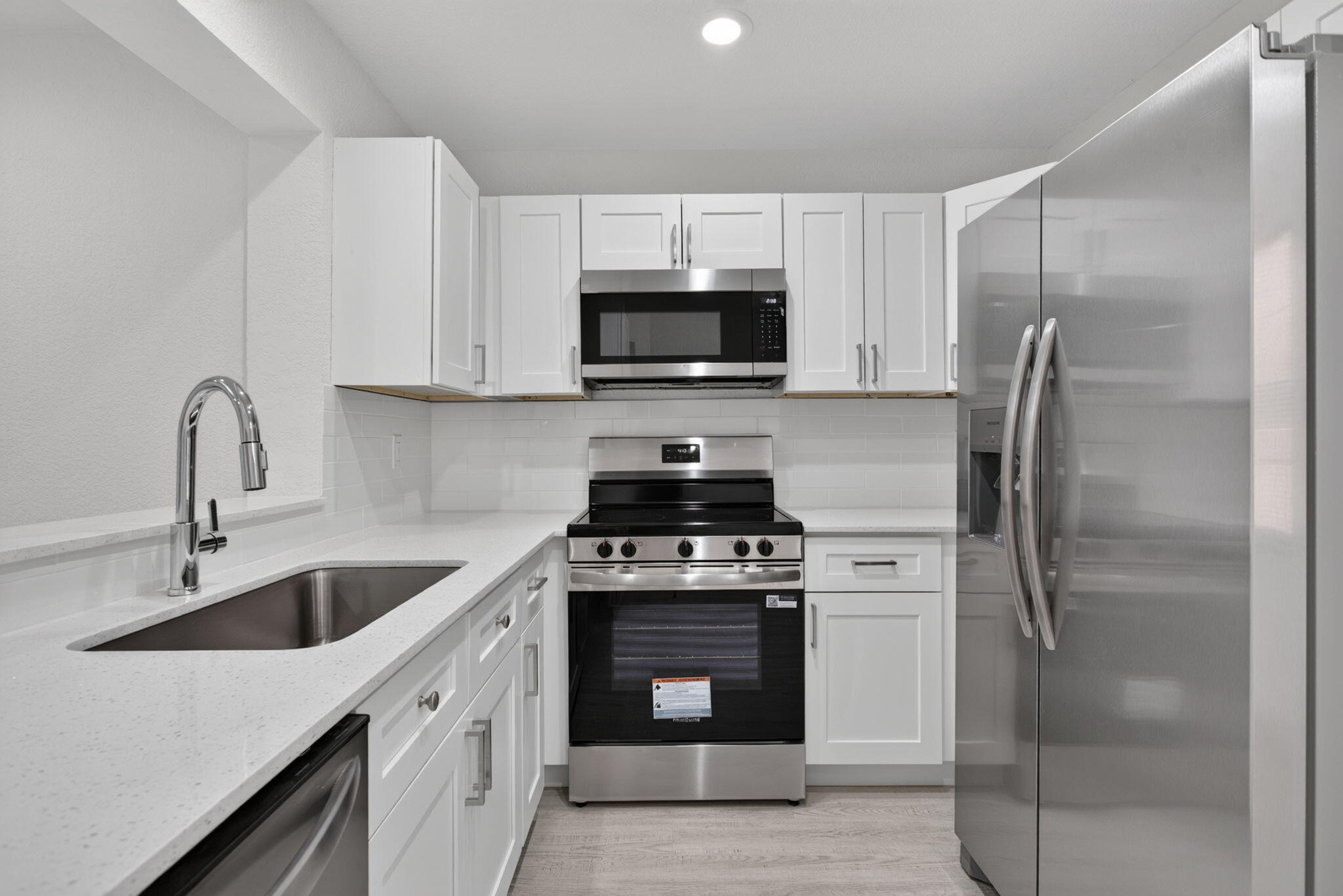Lakeview Dr, Coral Springs, FL 33071