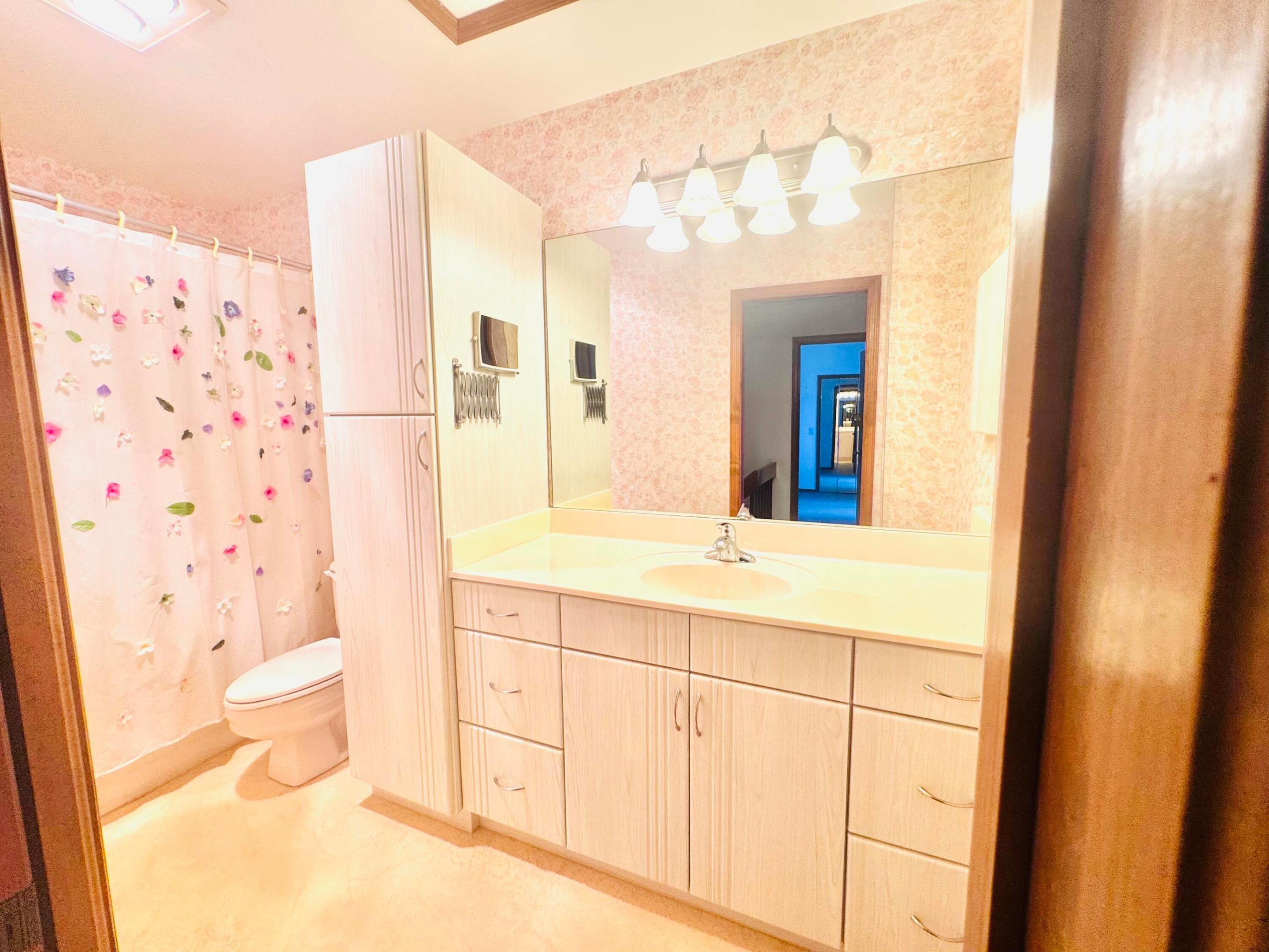 Castle Ct, Port Saint Lucie, FL 34952