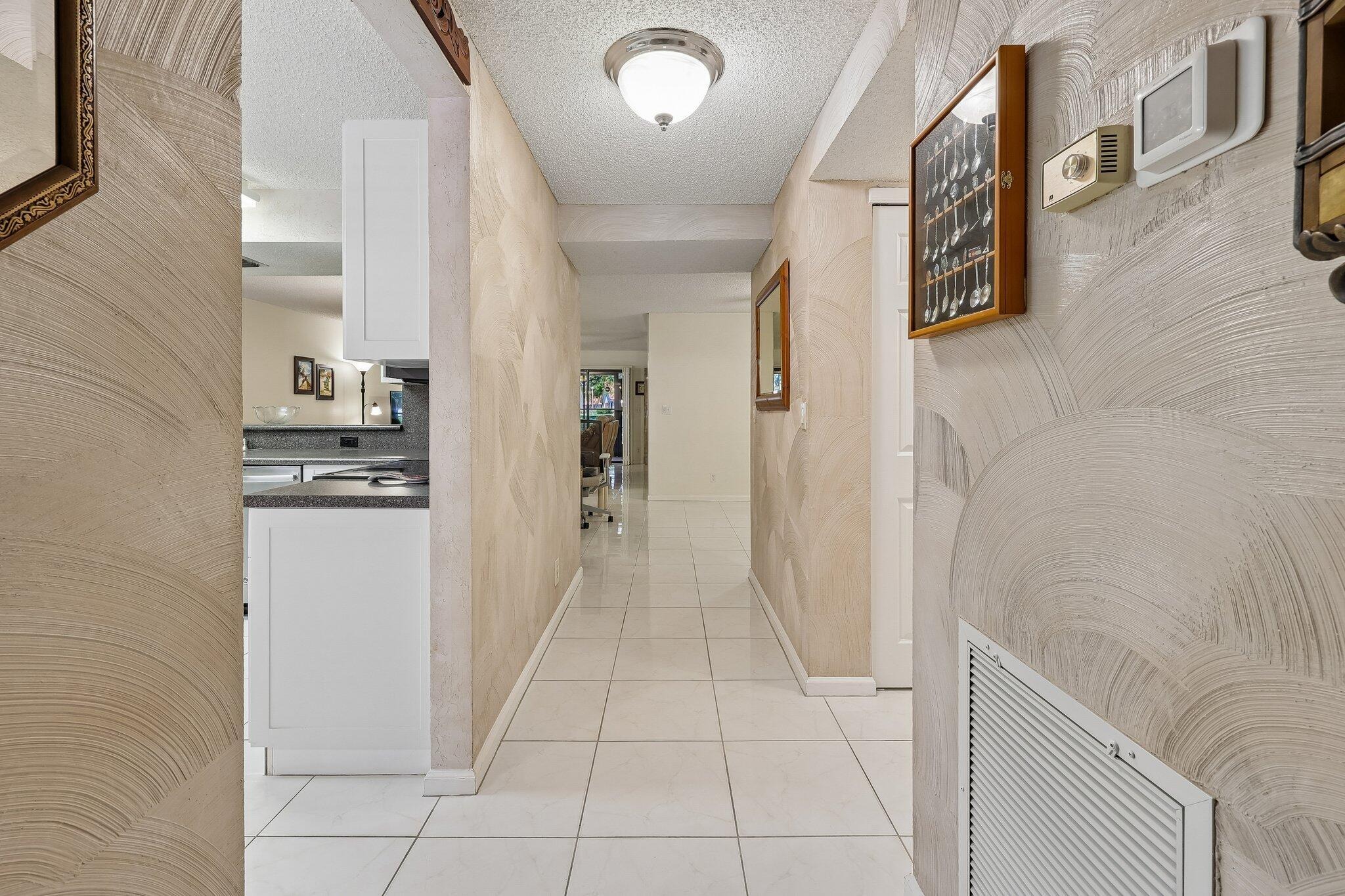Sills Dr, Boynton Beach, FL 33437