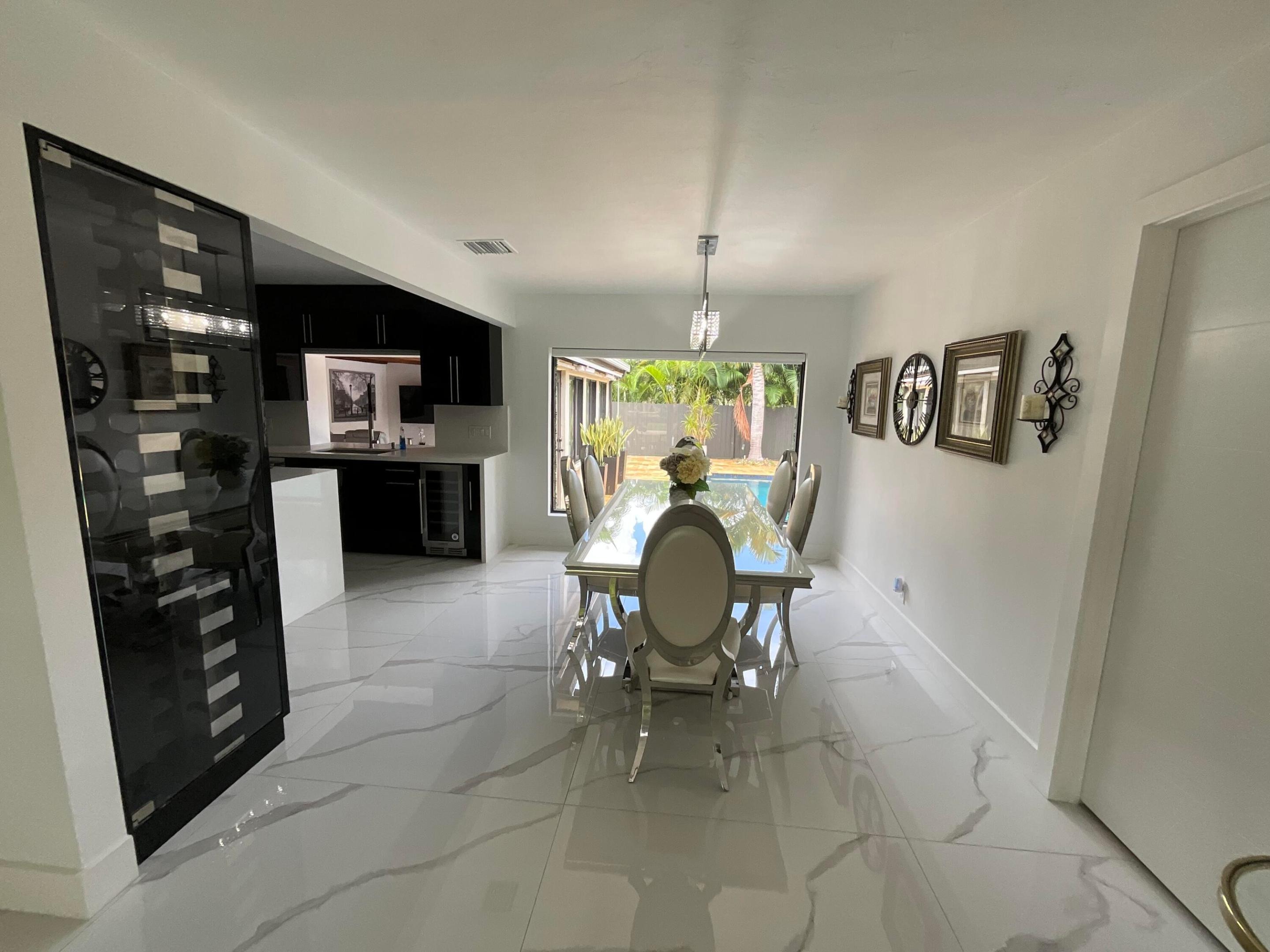Jason Way, West Palm Beach, FL 33406