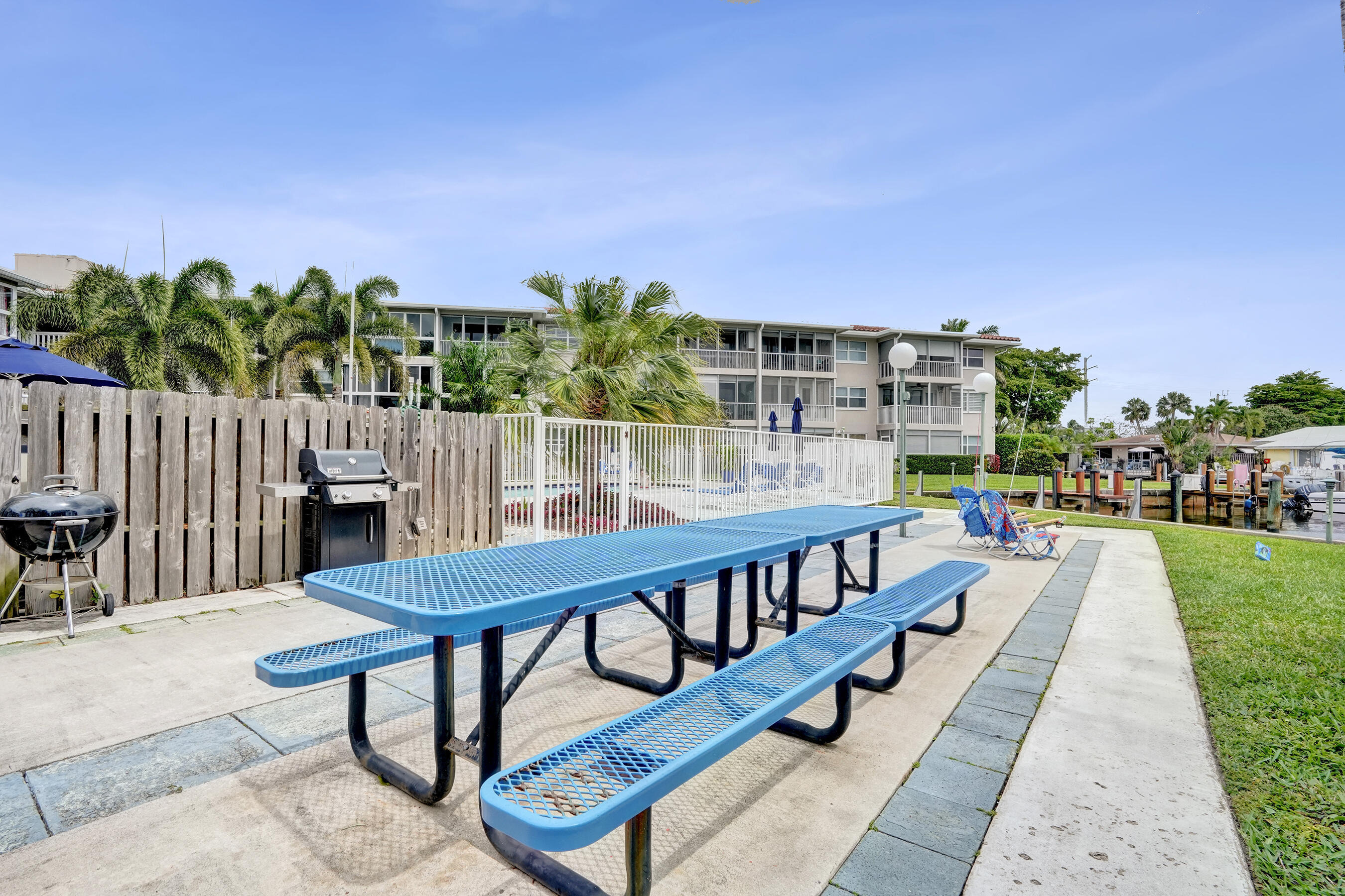12th St, Fort Lauderdale, FL 33315