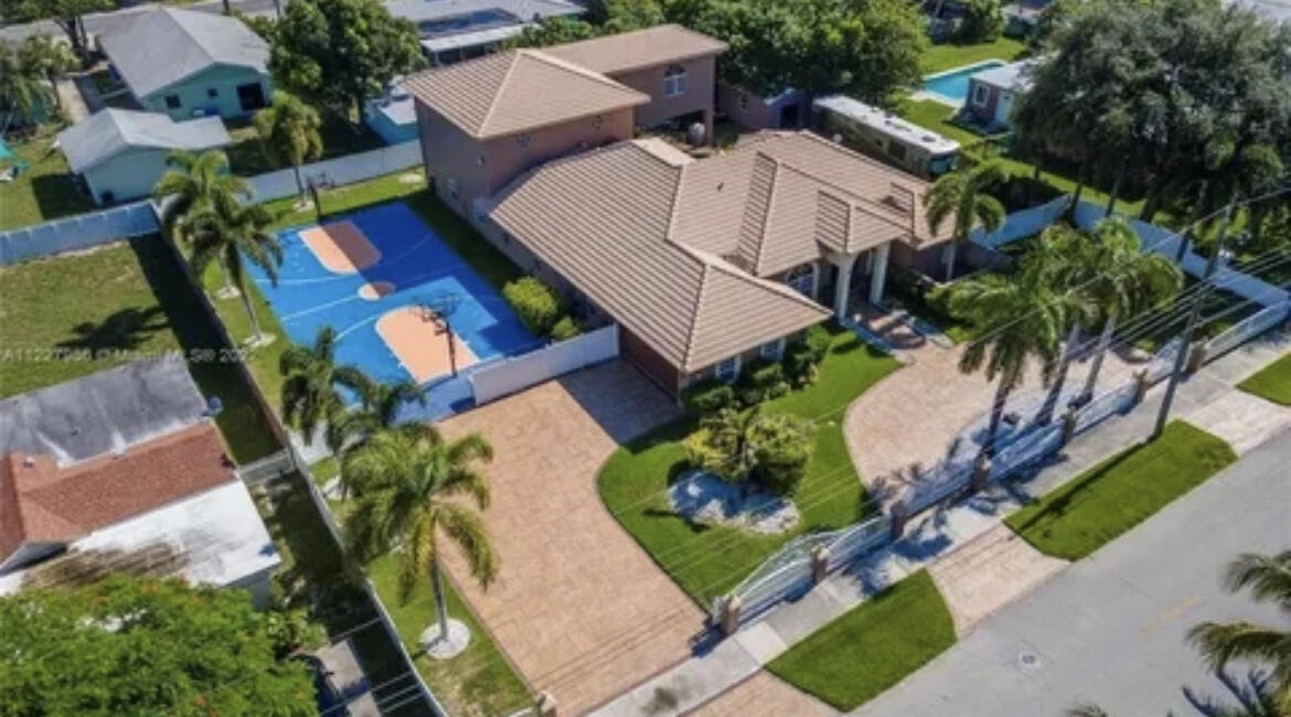 3rd St, Pompano Beach, FL 33060 #1