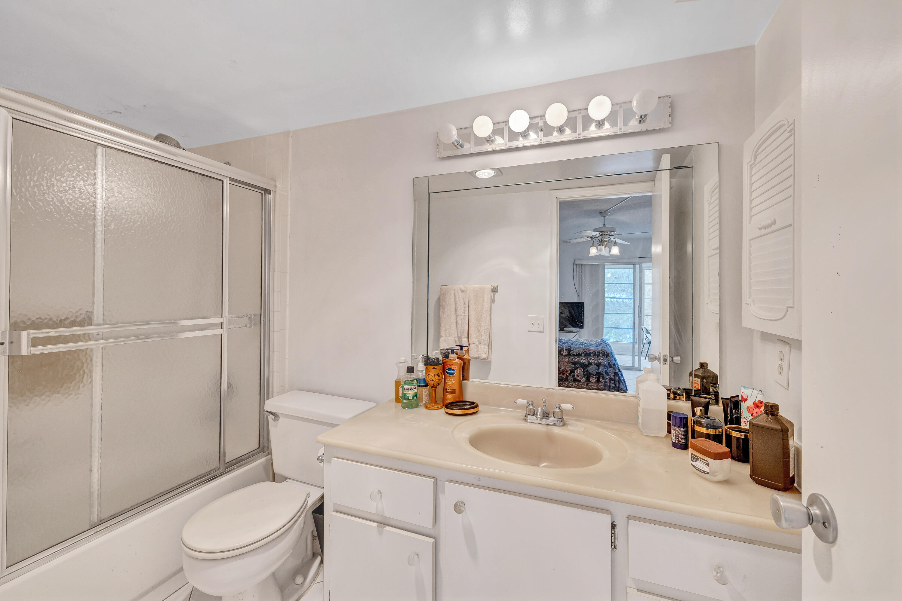 Bermuda Cir, Coconut Creek, FL 33066