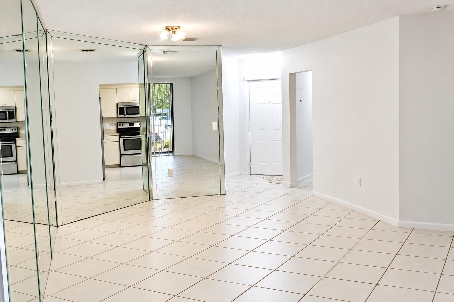30th St, Coconut Creek, FL 33066 #1