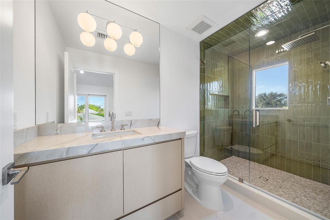 Leeward Cir, Jupiter, FL 33469