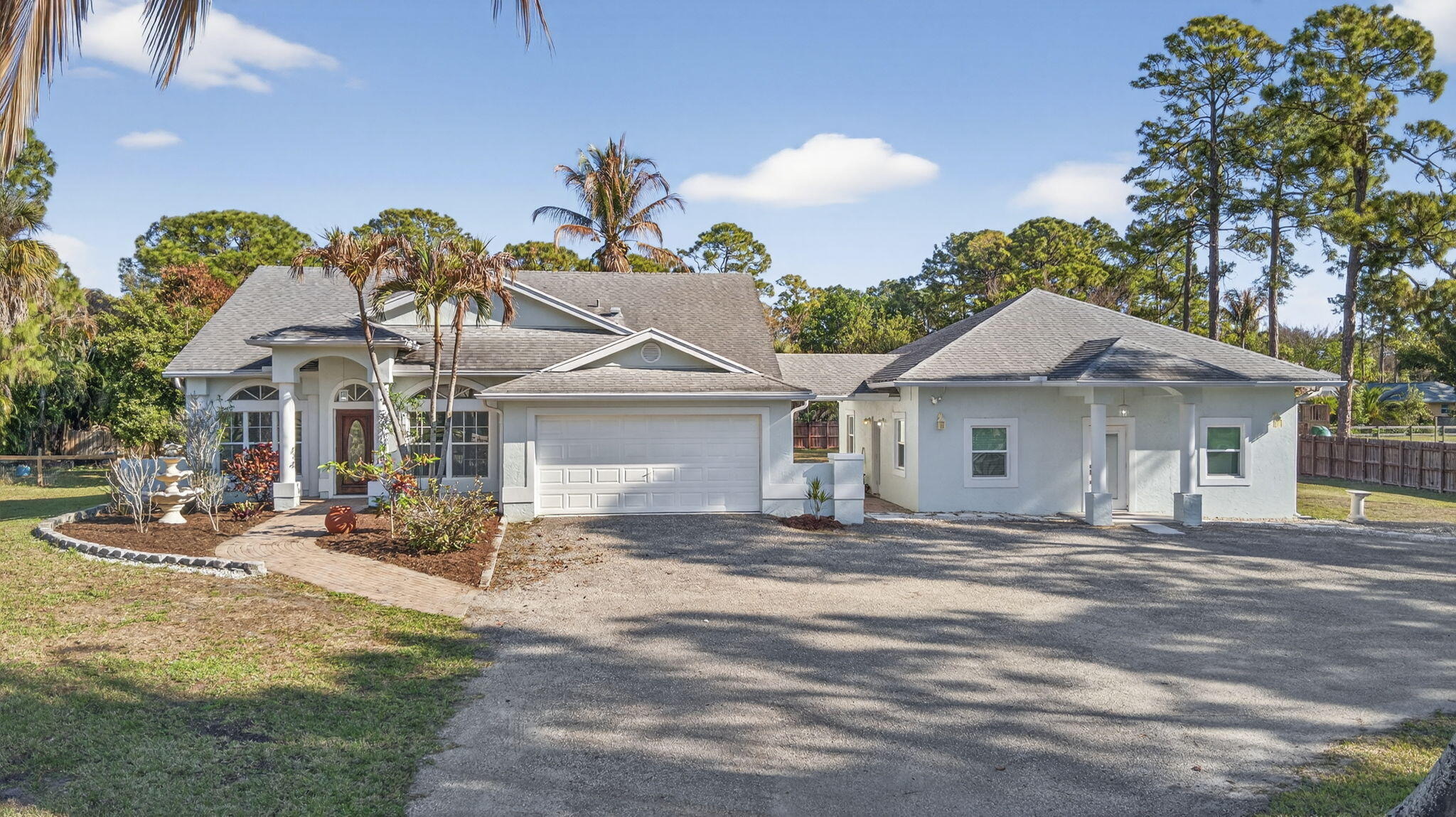 61st Pl, Loxahatchee, FL 33470