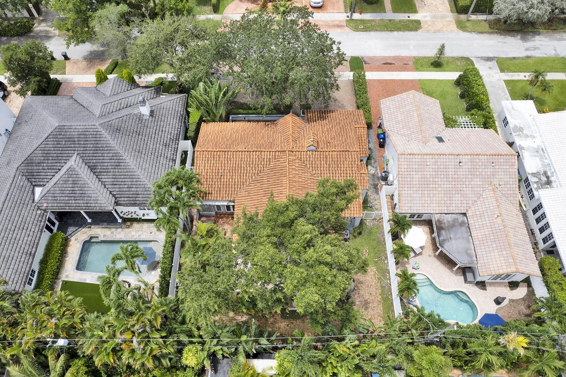 10th St, Fort Lauderdale, FL 33316 #1