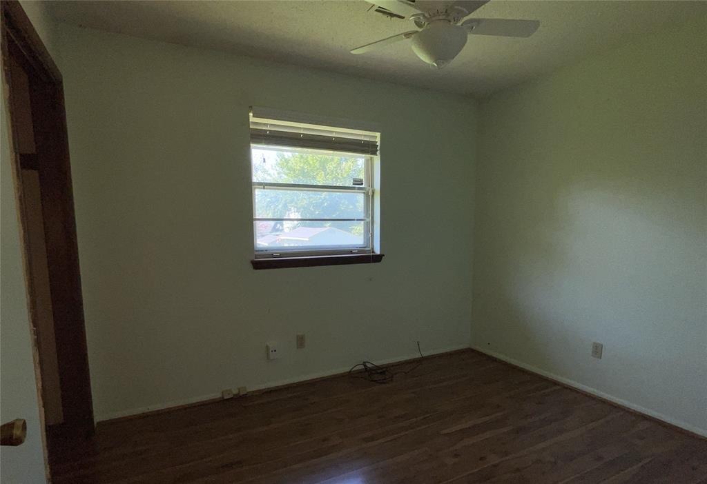 Chetwood Dr, Del City, OK 73115