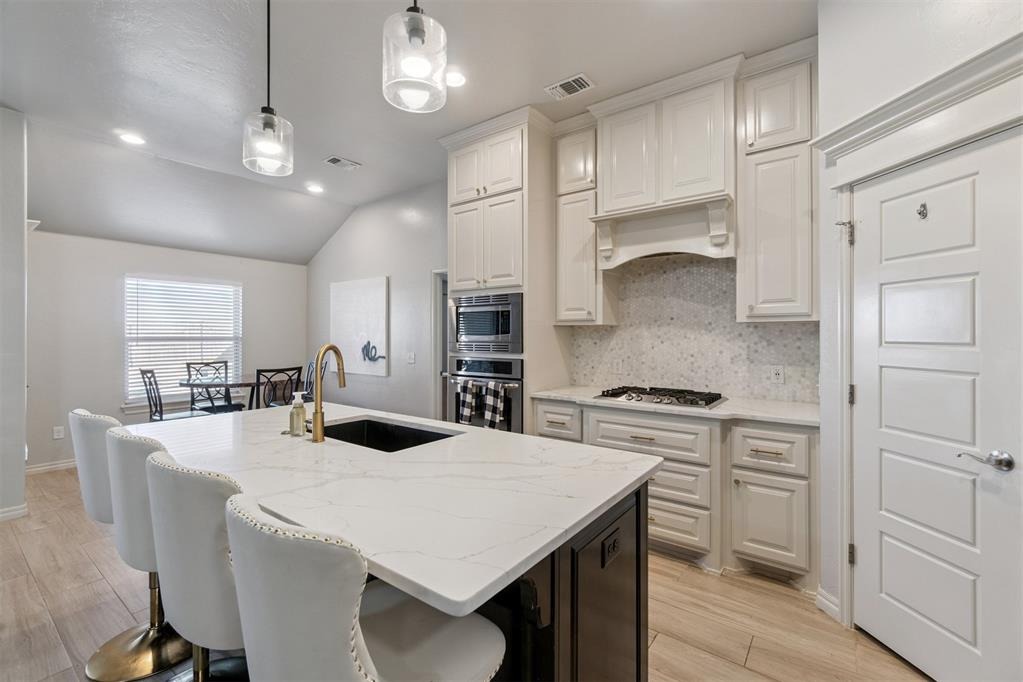143rd St, Yukon, OK 73099 #1