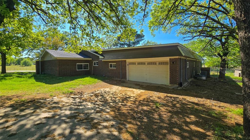 Lindale Rd, Ardmore, OK 73401