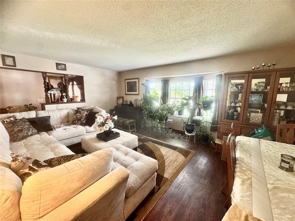 Grand Blvd, Oklahoma City, OK 73112