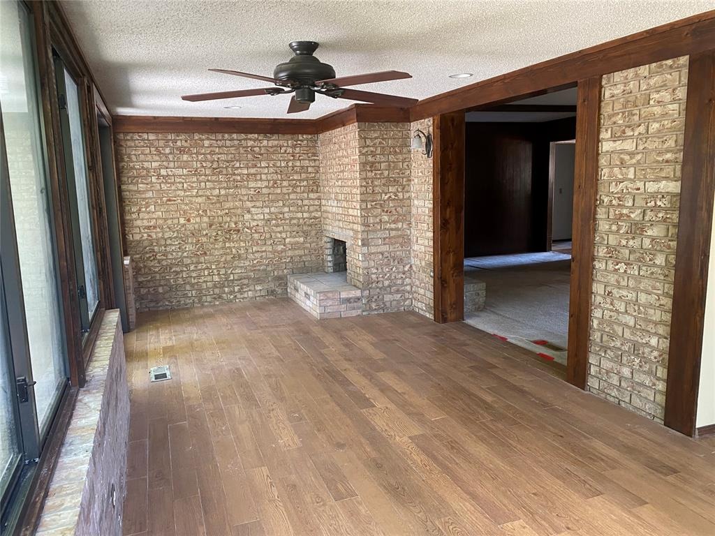 Quail Cir, Oklahoma City, OK 73120