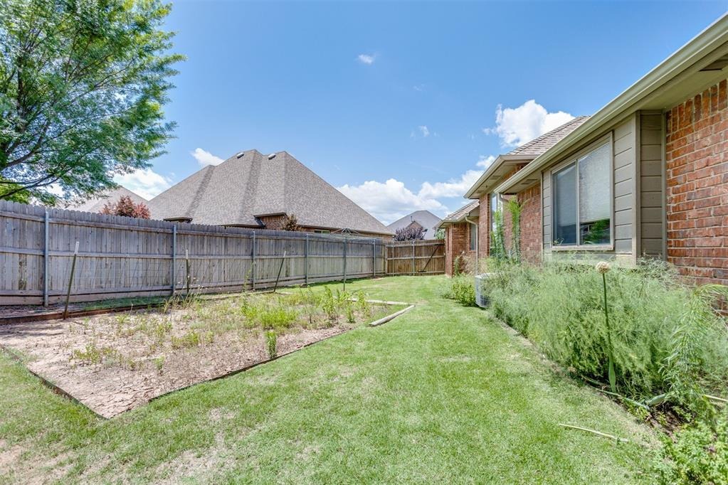 Hampshire Ln, Oklahoma City, OK 73179 #1
