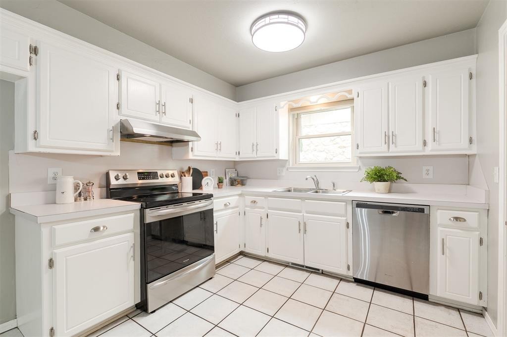 Elwood Dr, Edmond, OK 73013 #1