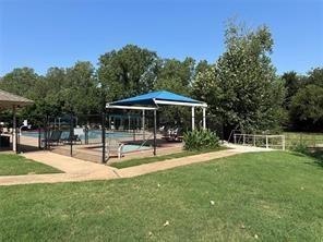 Salem Ave, Edmond, OK 73003