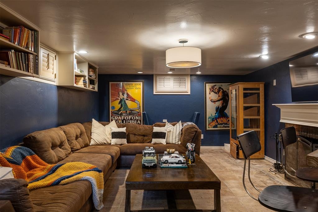 39th St, Oklahoma City, OK 73118