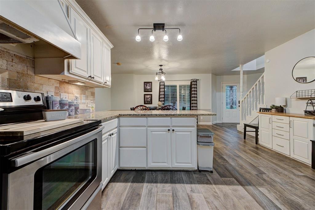 Cedar Dr, Tuttle, OK 73089