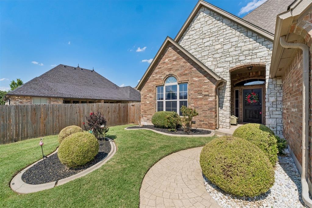 Cherry Point Ln, Yukon, OK 73099 #1