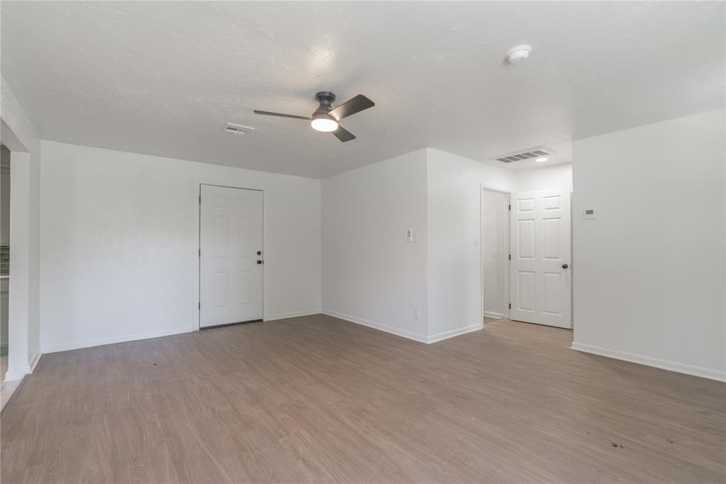 11th St, Oklahoma City, OK 73130