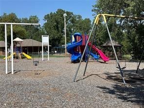 Salem Ave, Edmond, OK 73003 #1