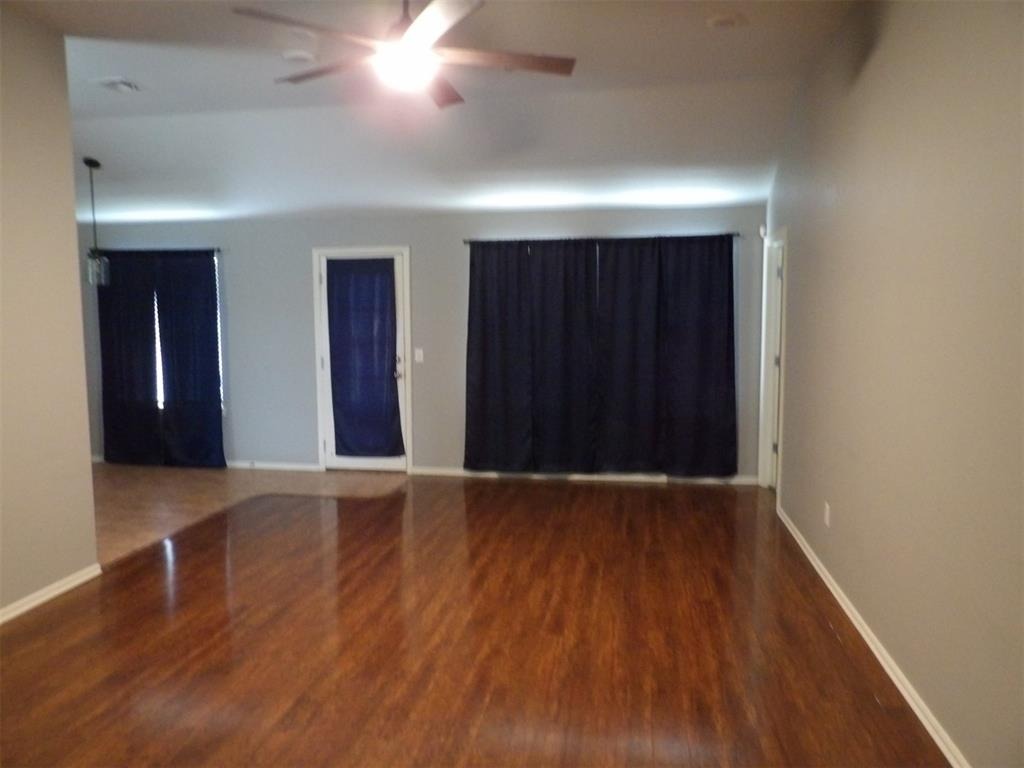 Apple Blossom Cir, Moore, OK 73160 #1