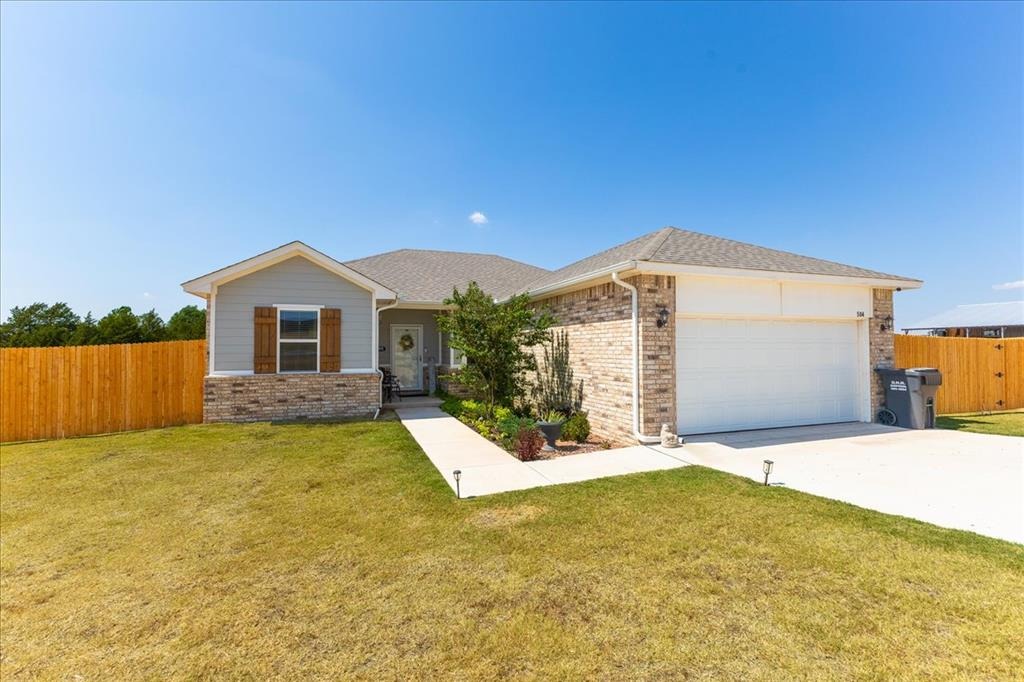 Evergreen Way, Guthrie, OK 73044