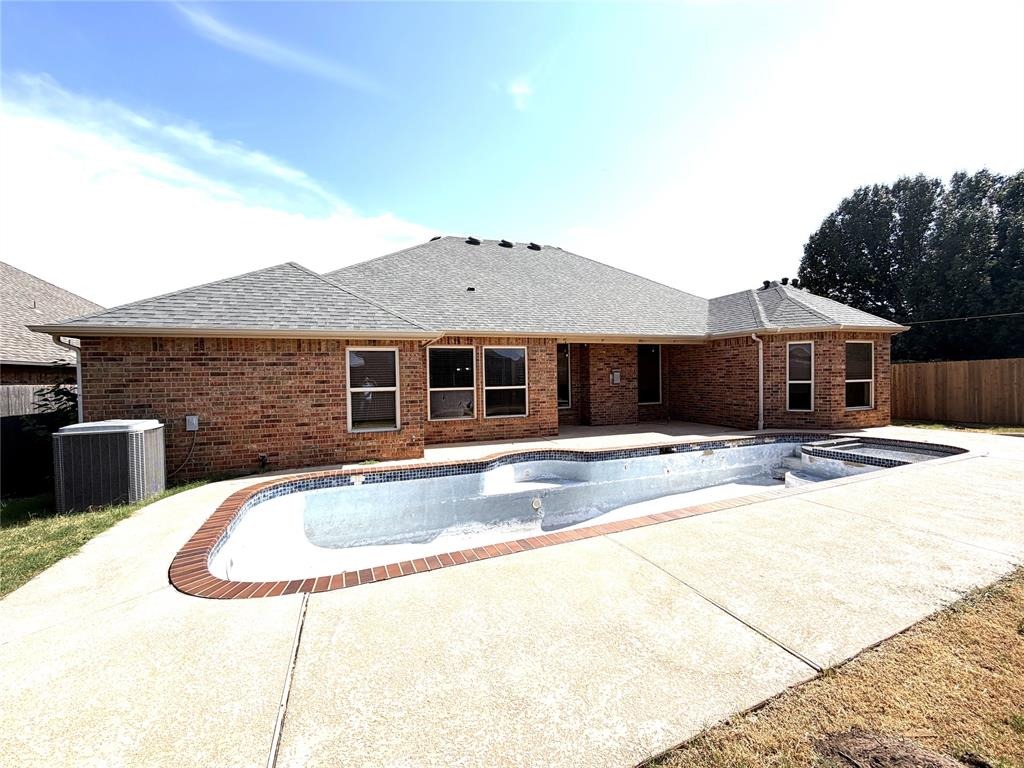 El Greco Dr, Edmond, OK 73012 #1