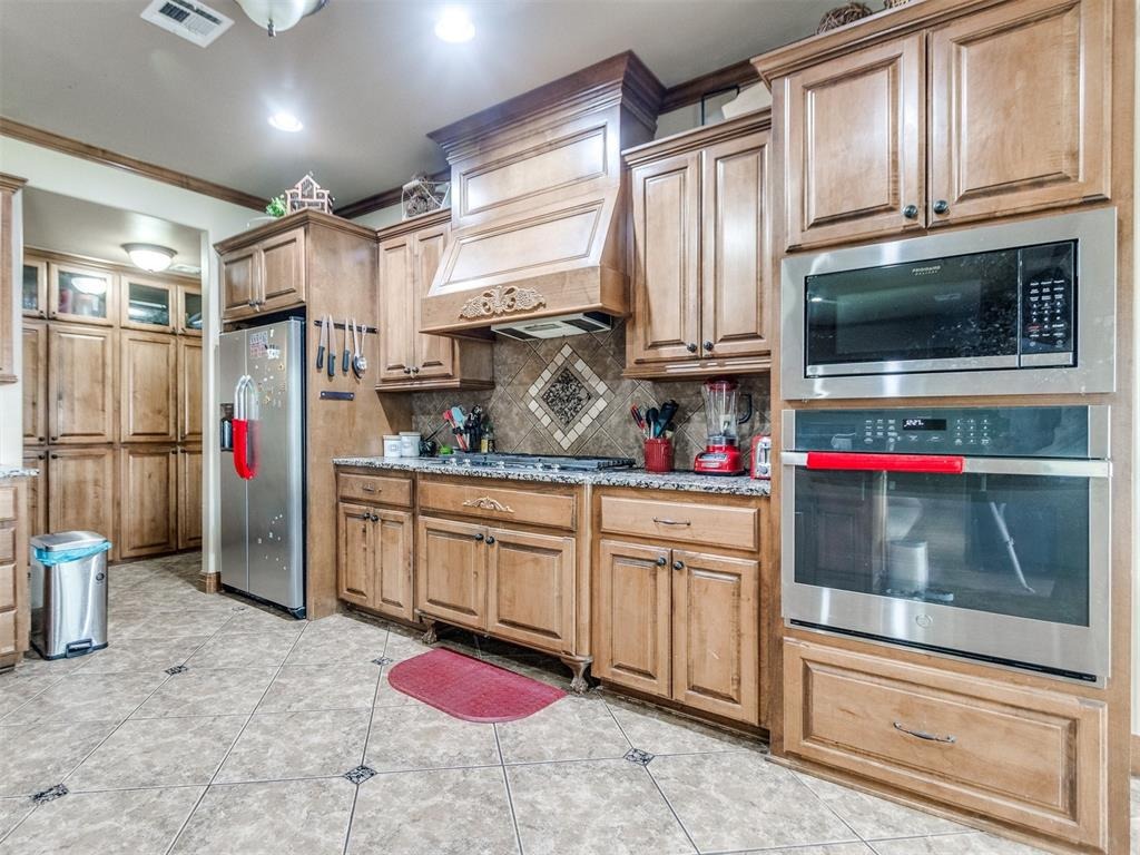 39th St, Oklahoma City, OK 73179