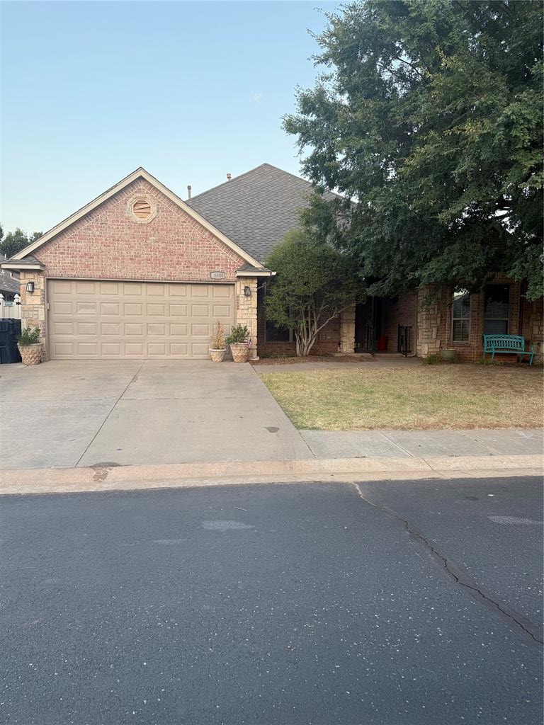 Farmington Way, Edmond, OK 73012