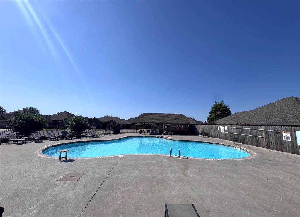 16th St, Yukon, OK 73099 #1