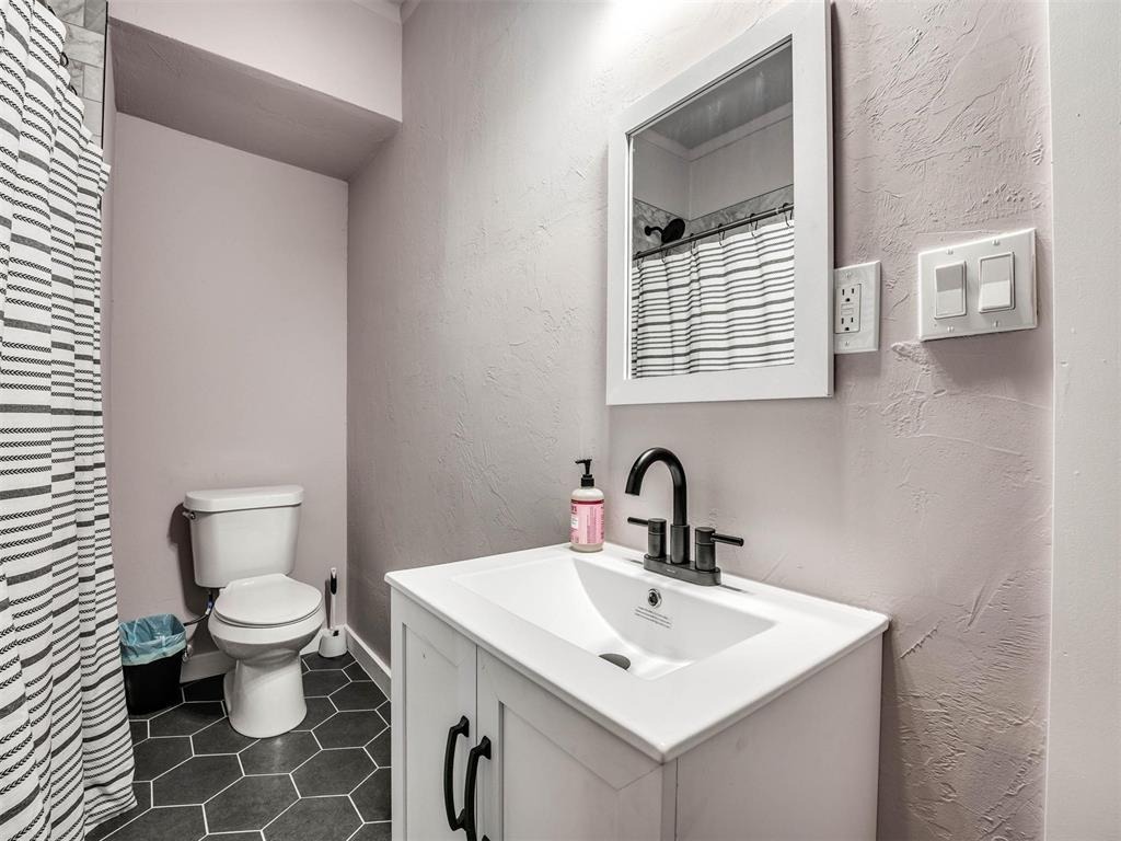 Shartel Ave, Oklahoma City, OK 73118 #1