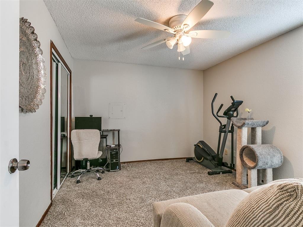 92nd St, Oklahoma City, OK 73139