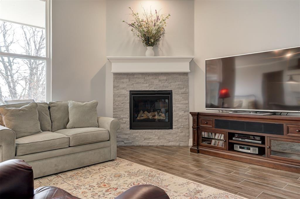 Tall Oaks Dr, Guthrie, OK 73044