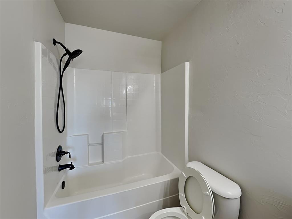 Robin Ridge Ln, Edmond, OK 73012 #1