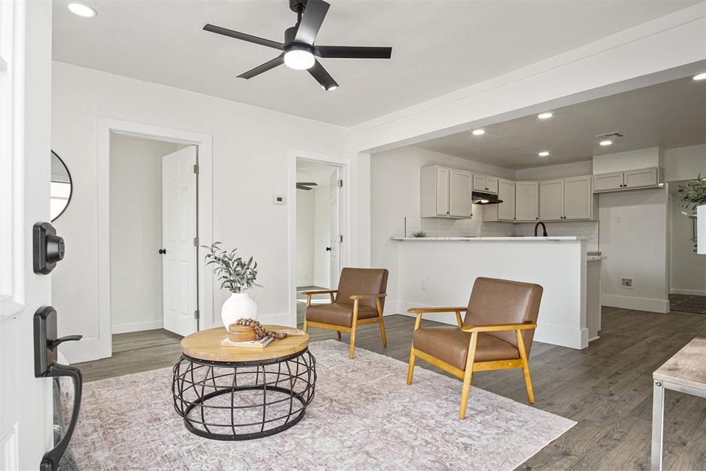 Vilas Ave, Guthrie, OK 73044 #1