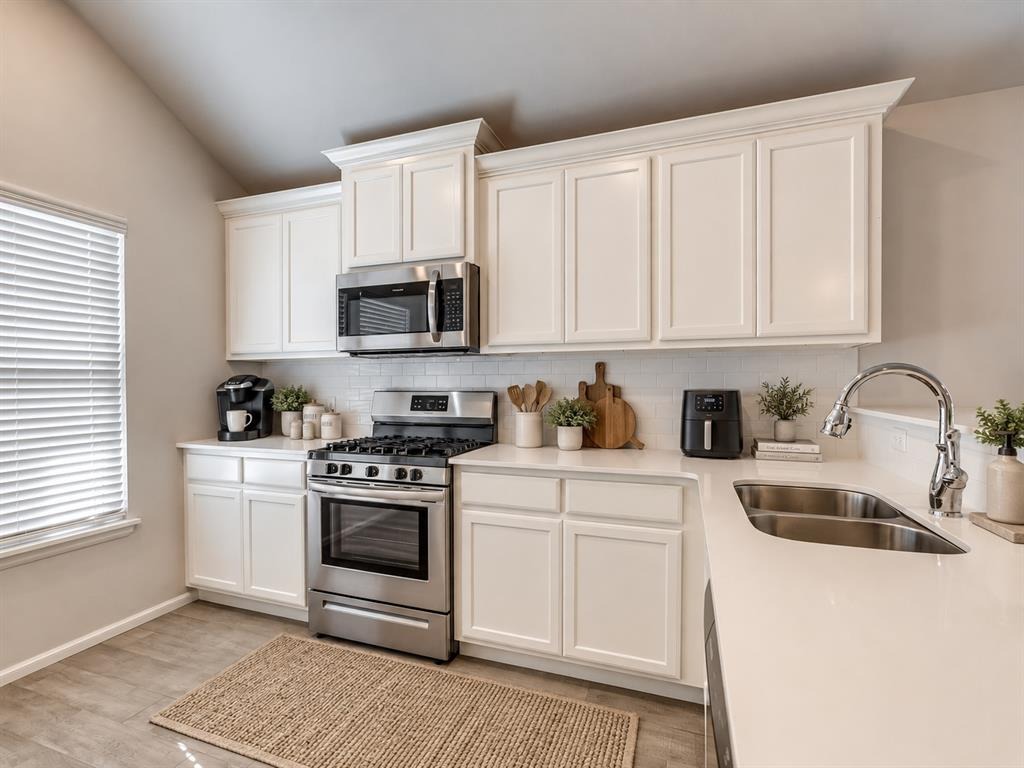 Vista Dr, Yukon, OK 73099