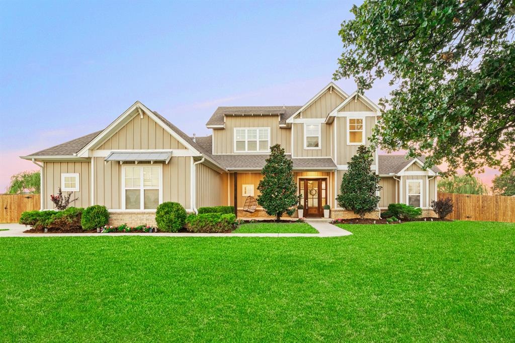 Country Dr, Edmond, OK 73034