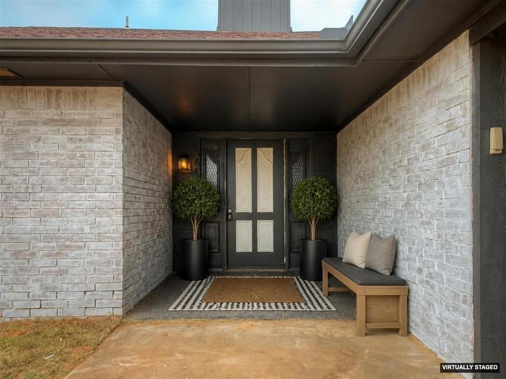Bradley St, Shawnee, OK 74804