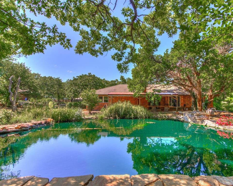 Leawood Pl, Edmond, OK 73034