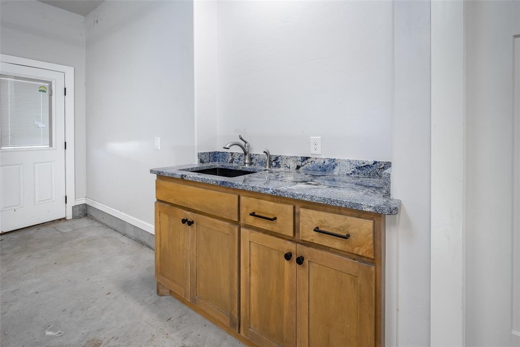 127th St, Oklahoma City, OK 73173 #1