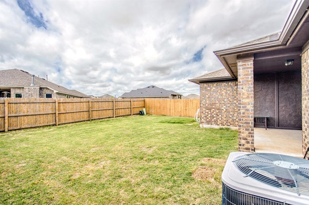 35th St, Yukon, OK 73099