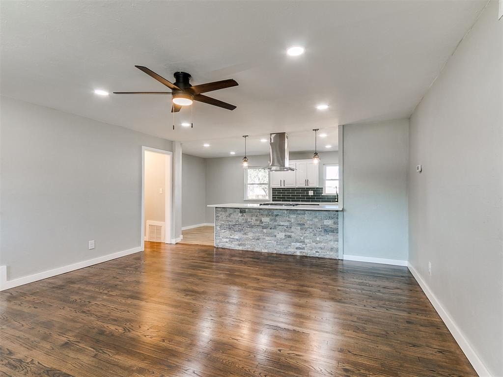 Warren Ave, Oklahoma City, OK 73112