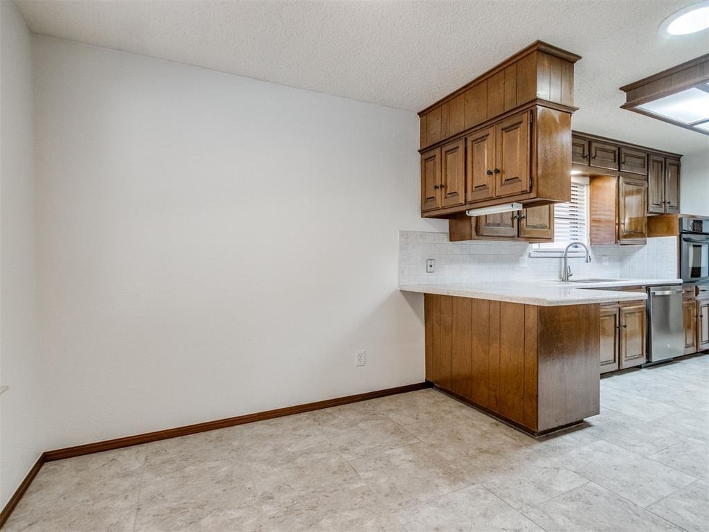 Rolling Lane Cir, Oklahoma City, OK 73110 #1