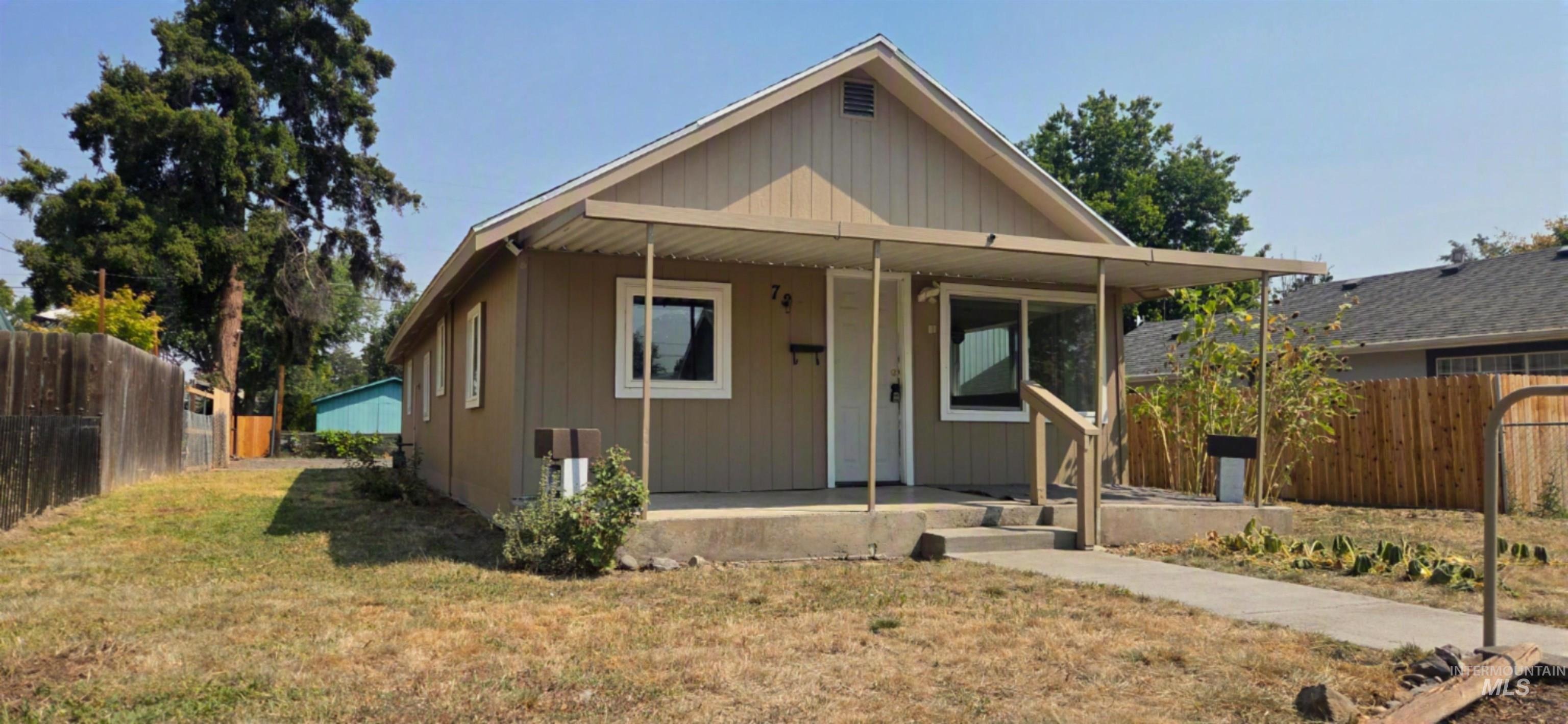 4th St, Clarkston, WA 99403