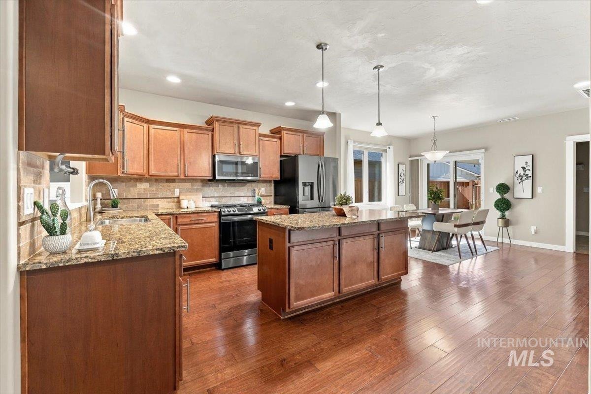 Abe Ave, Garden City, ID 83714 #1