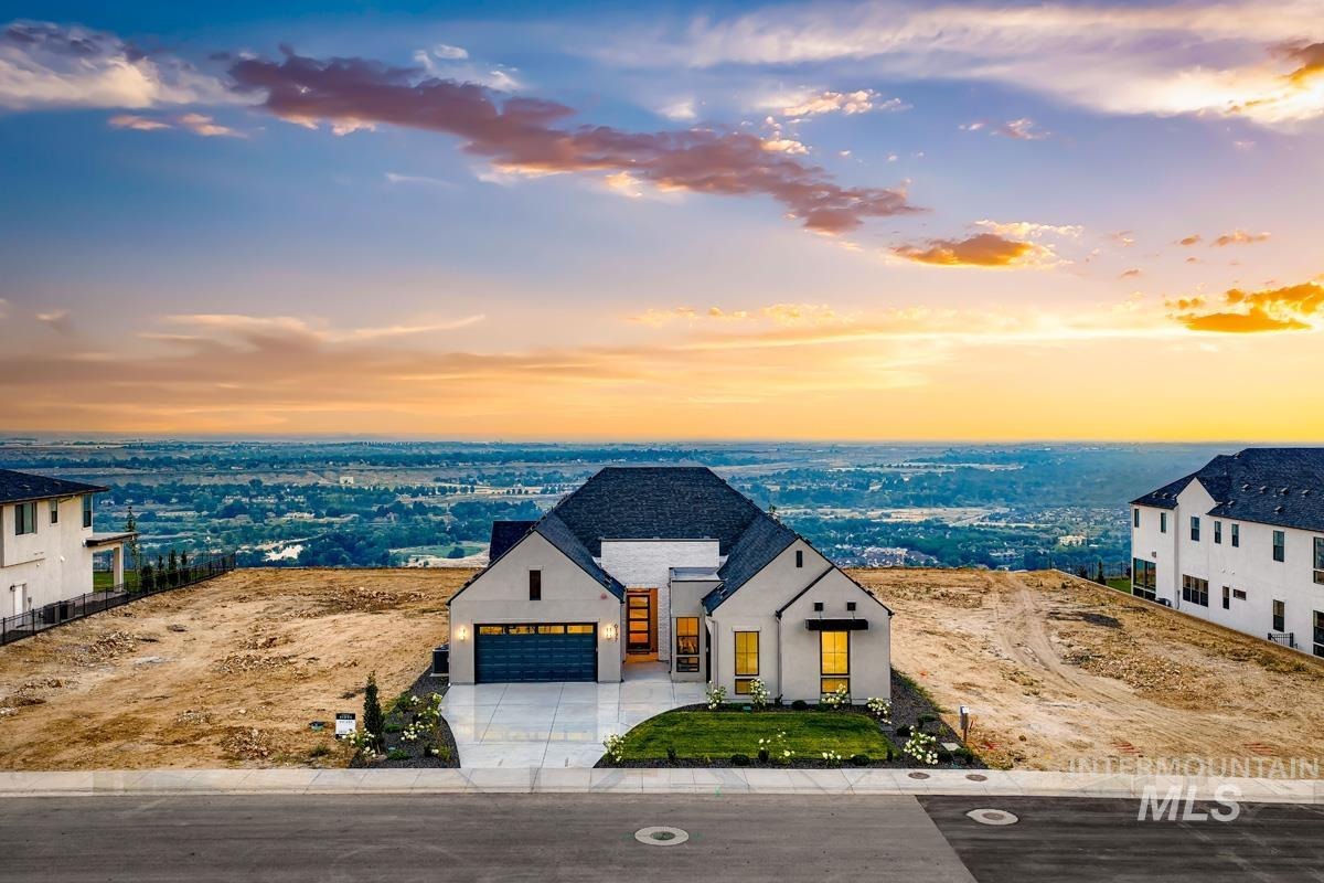 Prominence Ct, Boise, ID 83716